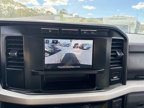 Used 2023 Ford F250 XLT image 23