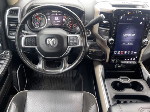 Used 2020 RAM 2500 Laramie image 24