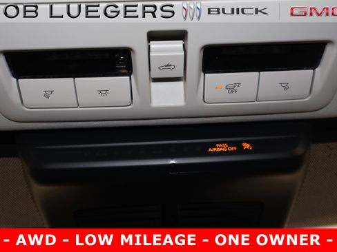 Used 2025 MAZDA CX-90 Plug-In Hybrid w/Premium Sport image 34