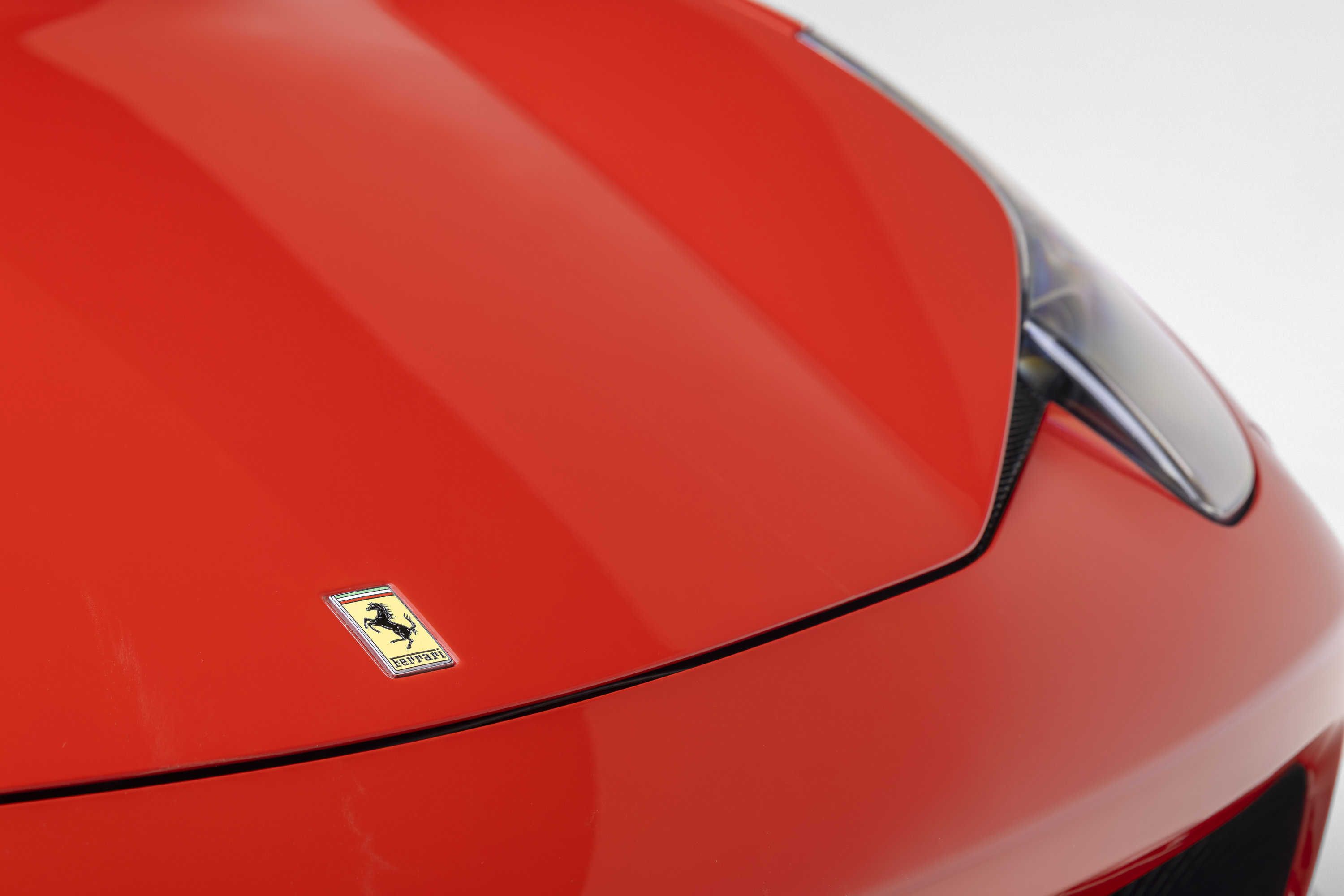 Certified 2013 Ferrari 458 Spider RWD image 36