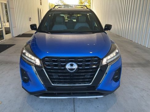 Used 2023 Nissan Kicks SR w/ SR Premium Package image 26