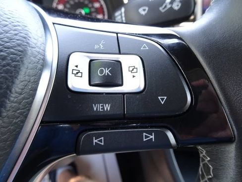 Used 2019 Volkswagen Jetta R-Line FWD image 27