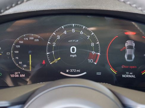 New 2026 Porsche 911 GT3 image 16