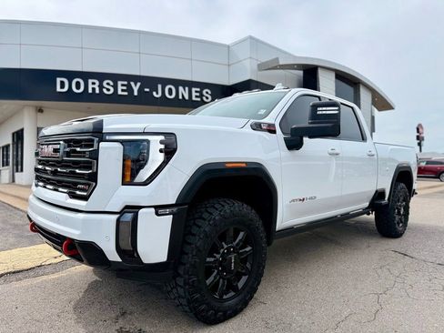Used 2024 GMC Sierra 2500 AT4 w/ AT4 Premium Plus Package AWD/4WD image 1