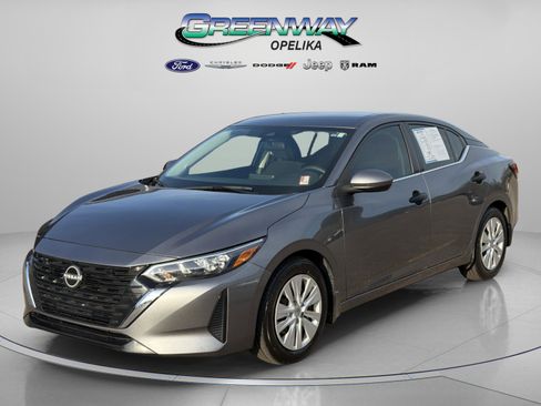 Used 2024 Nissan Sentra S image 12