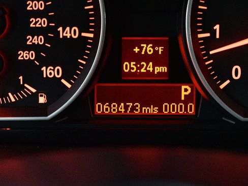 Used 2012 BMW 135i Coupe RWD image 26