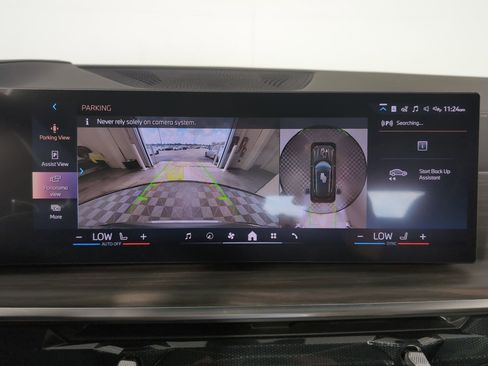 Used 2026 BMW X5 sDrive40i w/ Premium Package image 25