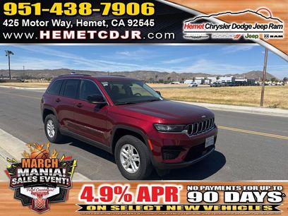Used 2023 Jeep Grand Cherokee Laredo