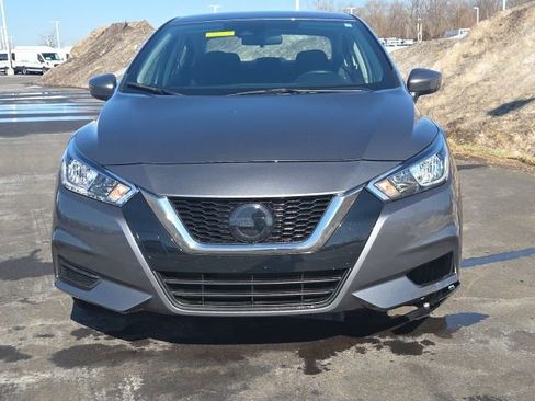 Used 2021 Nissan Versa SV image 14