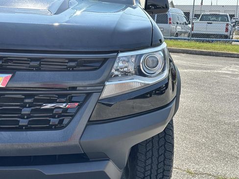 Used 2018 Chevrolet Colorado ZR2 image 10