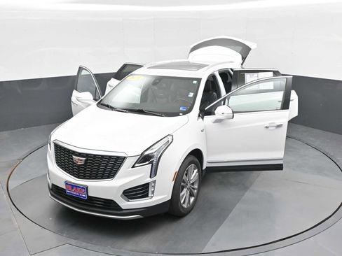 Used 2024 Cadillac XT5 Premium Luxury FWD image 29