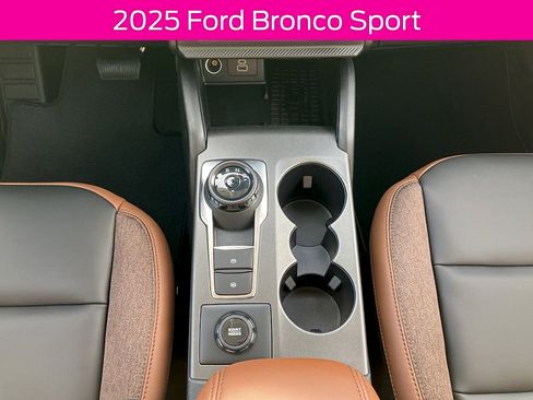 New 2025 Ford Bronco Sport Outer Banks AWD/4WD image 25