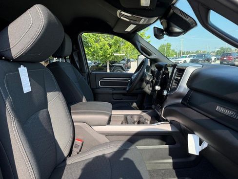 New 2025 RAM 2500 Big Horn image 17