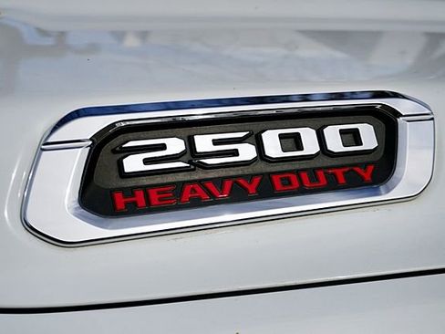 Certified 2022 RAM 2500 Big Horn w/ Cold Weather Group image 11