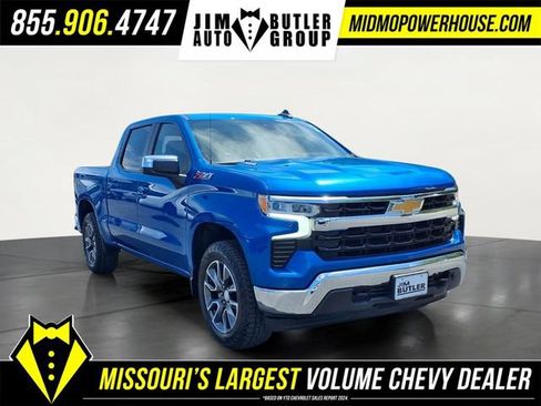 Used 2022 Chevrolet Silverado 1500 LT AWD/4WD image 22