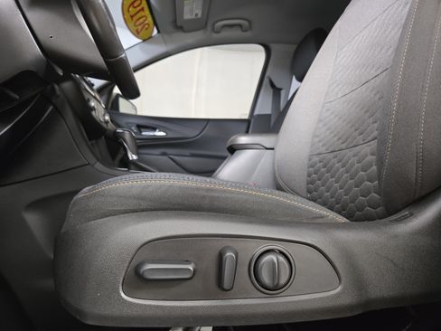 Certified 2019 Chevrolet Equinox LT FWD image 30