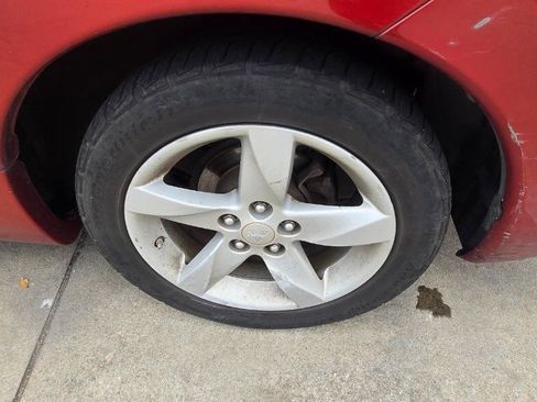 Used 2009 Mitsubishi Eclipse GS image 9