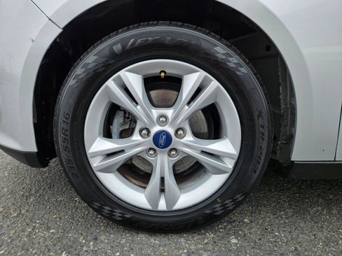 Used 2013 Ford Focus SE FWD image 8