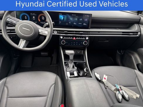 Certified 2025 Hyundai Santa Cruz SEL image 19