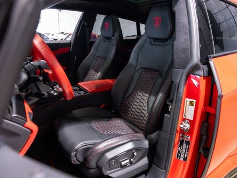 Used 2022 Lamborghini Urus - $272,254 MSRP - ADVANCED 3D image 32