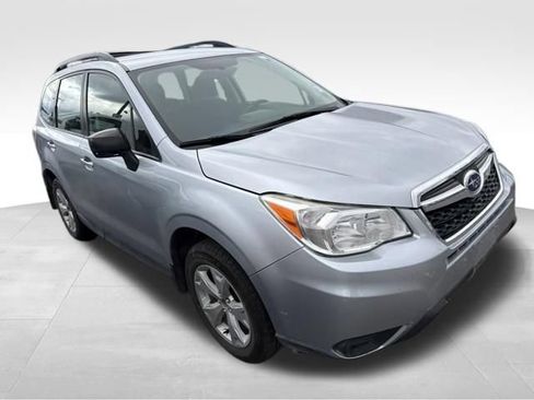 Used 2016 Subaru Forester 2.5i w/ Alloy Wheel Package AWD/4WD image 6