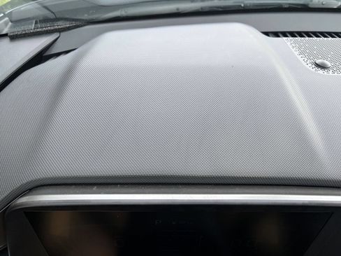 Used 2026 Kia Niro LX FWD image 34