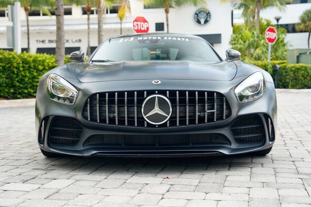 Used 2018 Mercedes-Benz AMG GT R image 7
