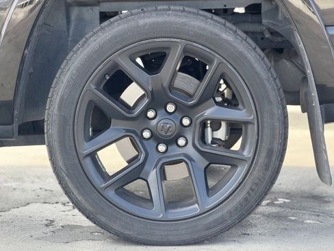 Used 2020 RAM 1500 Laramie RWD image 2