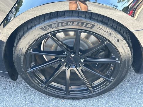 Used 2022 Tesla Model S Standard Range AWD/4WD image 19