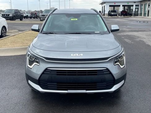 New 2026 Kia Niro LX image 2