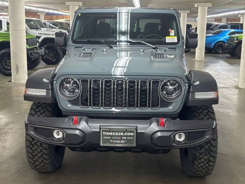 New 2026 Jeep Gladiator Rubicon image 2