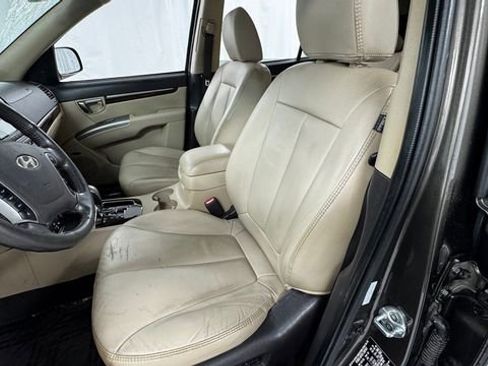 Used 2012 Hyundai Santa Fe Limited FWD image 10