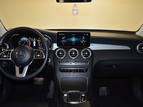Certified 2022 Mercedes-Benz GLC 300 image 36