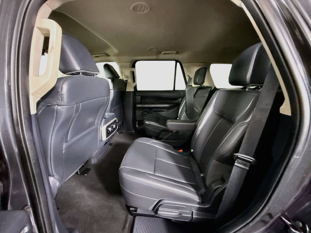 Used 2024 Ford Expedition XLT RWD image 21