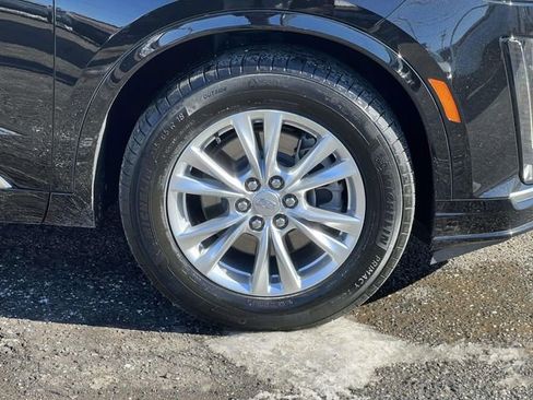 Used 2024 Cadillac XT6 Luxury w/ LPO, Floor Liner Package image 7