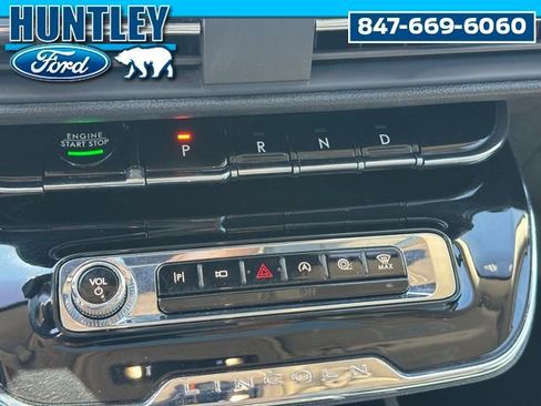 Used 2023 Lincoln Corsair Reserve w/ Equipment Group 201A AWD/4WD image 33