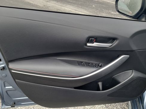 Used 2023 Toyota Corolla SE image 16