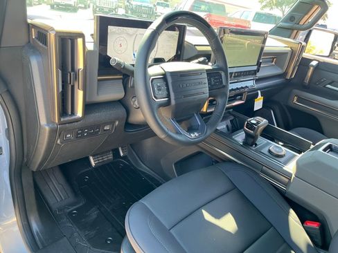 New 2025 GMC Hummer EV 3X w/ LPO, Sport Package image 15