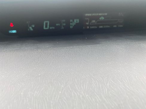 Used 2015 Toyota Prius Two FWD image 14