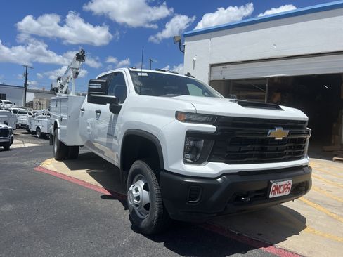 New 2025 Chevrolet Silverado 3500 W/T w/ WT Convenience Package AWD/4WD image 9