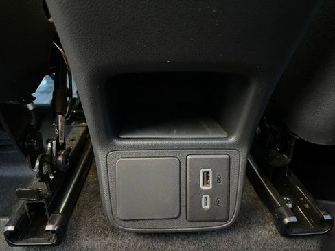 Used 2025 Buick Encore GX Preferred image 24