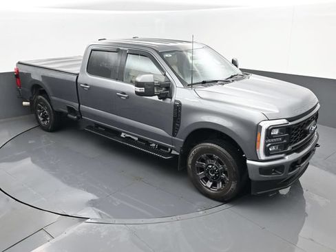 Used 2023 Ford F250 Lariat w/ Sport Appearance Package AWD/4WD image 20