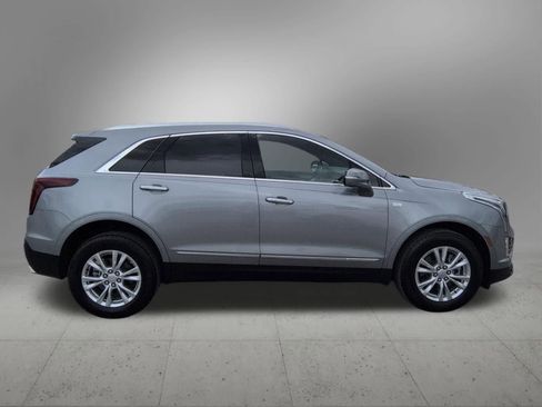 Used 2025 Cadillac XT5 Luxury w/ LPO, Floor Liner Package AWD/4WD image 7