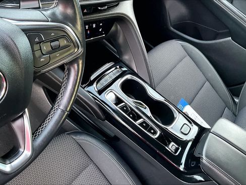 Used 2023 Buick Envision Preferred w/ Sport Touring Package AWD/4WD image 17