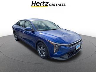 Used 2025 Kia K4 LXS video 1
