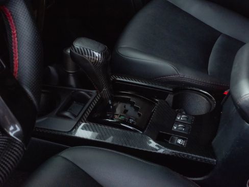 Used 2021 Toyota 4Runner TRD Off-Road Premium image 13