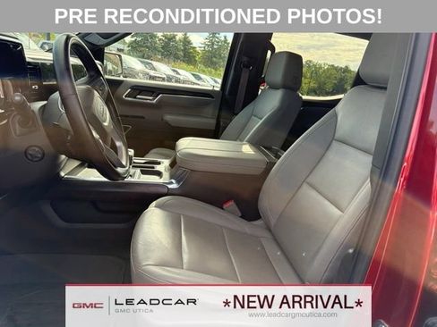 Used 2023 GMC Sierra 1500 SLT w/ SLT Premium Plus Package AWD/4WD image 21