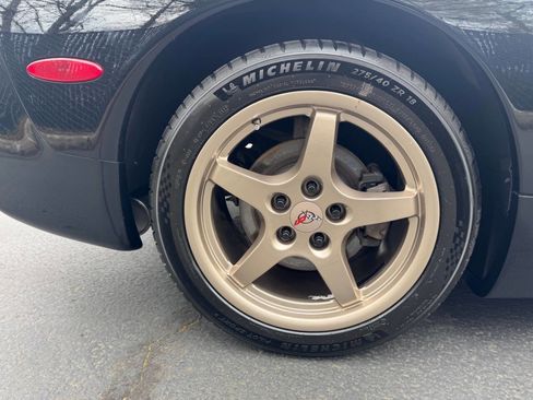 Used 2001 Chevrolet Corvette Base 2dr Convertible w/ Preferred Equipment Group2 image 19