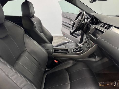 Used 2018 Land Rover Range Rover Evoque SE Dynamic image 53