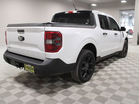Used 2025 Ford Maverick XLT w/ Equipment Group 301A image 11